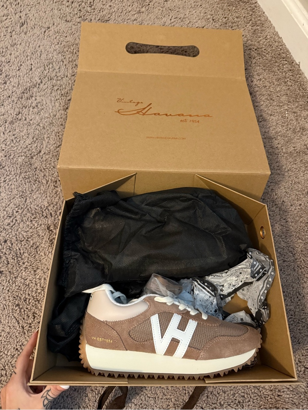Vintage Havana Brown & White VH Runner Sneaker
